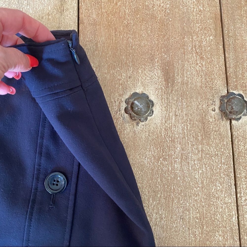 ANN TAYLOR navy lined buttons decor skirt 6 - Picture 6 of 9